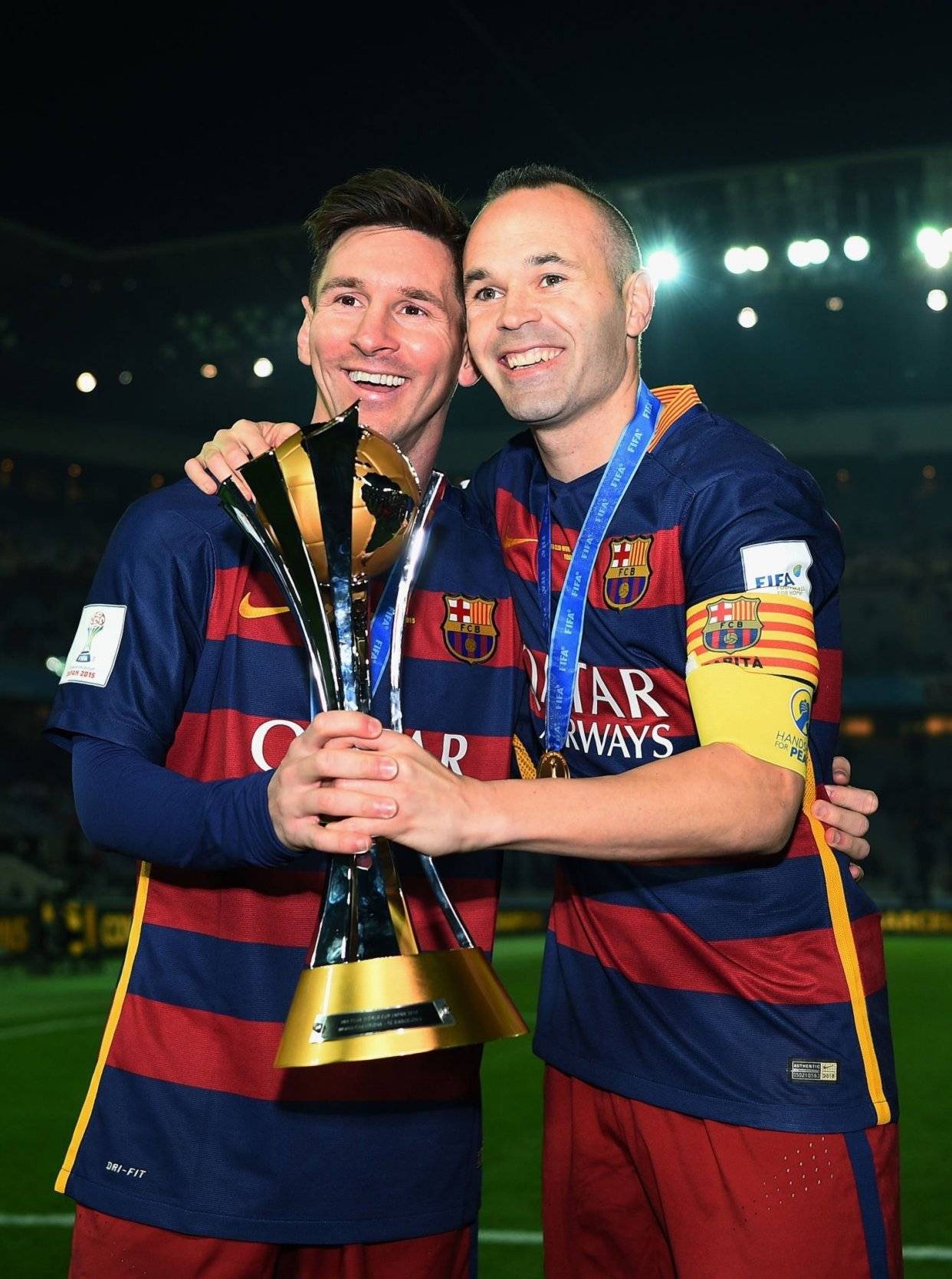 随机梅西连续十二场比赛得分超过精彩发挥,曼联挑战极限!